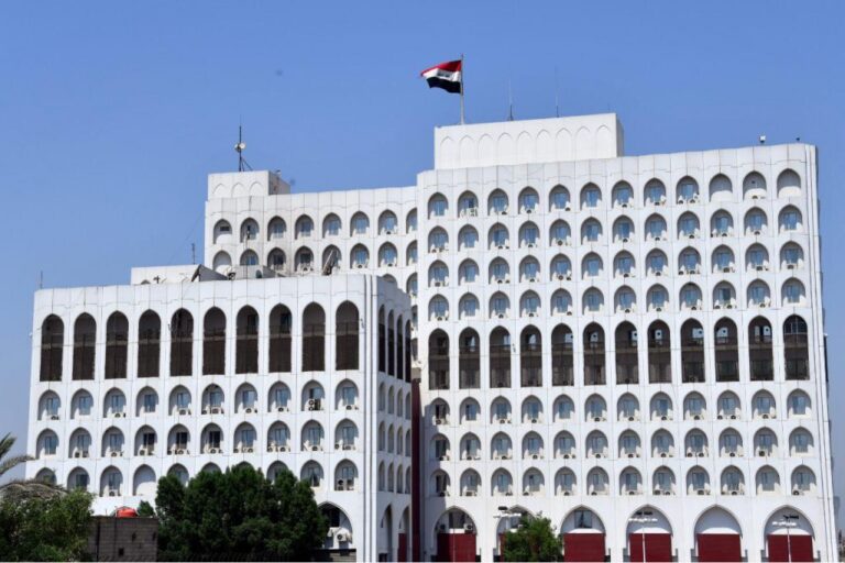 IMG_7385-768x512 السياسية الاولى